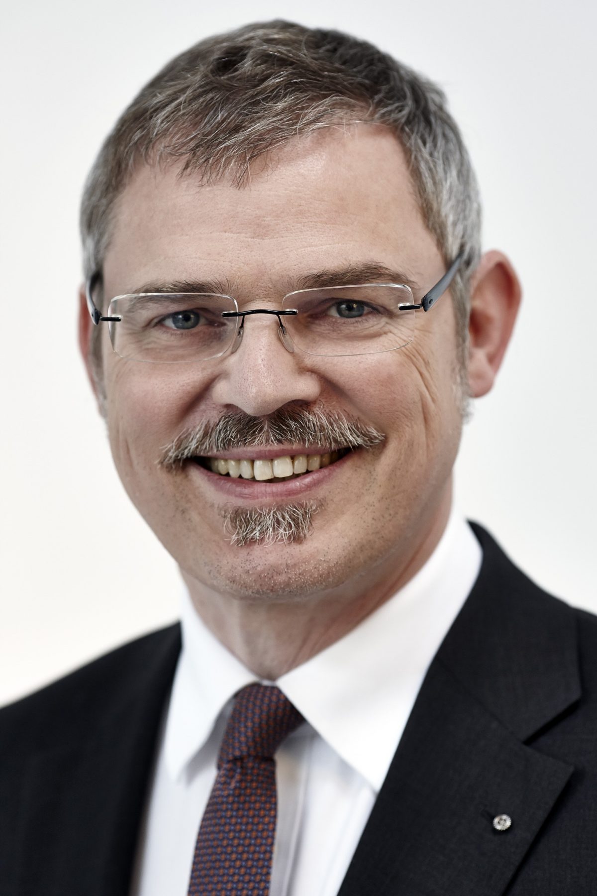 Dr. Ulrich Soénius